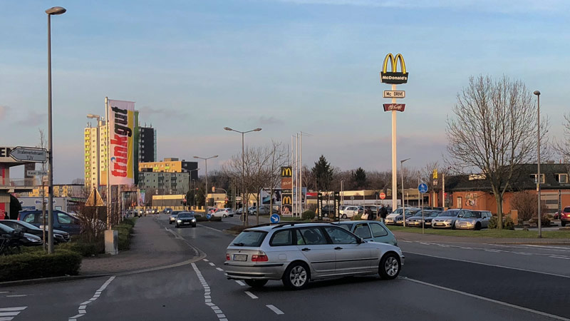 Kreisverkehr an der Kreuzung „Lübecker Straße / Kieler Straße“ sinnvoll?